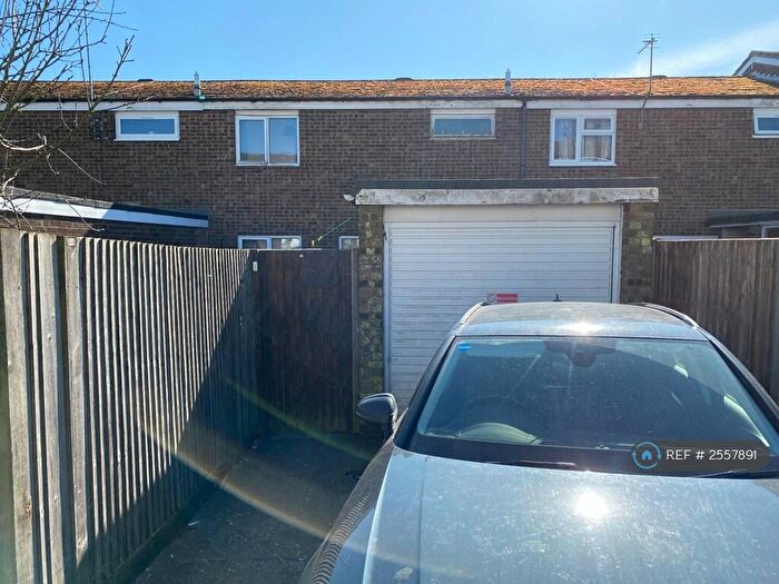 3 Bedroom Terraced House To Rent In Jessop Road, Stevenage, SG1