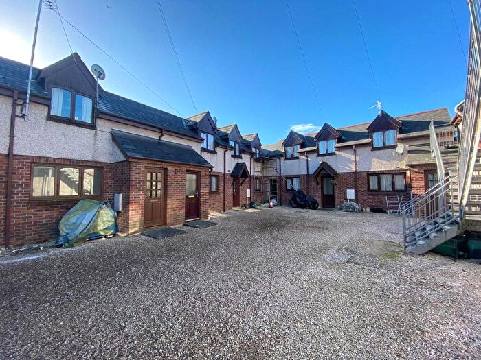 Apartment For Sale In Holsworthy, Devon, EX22