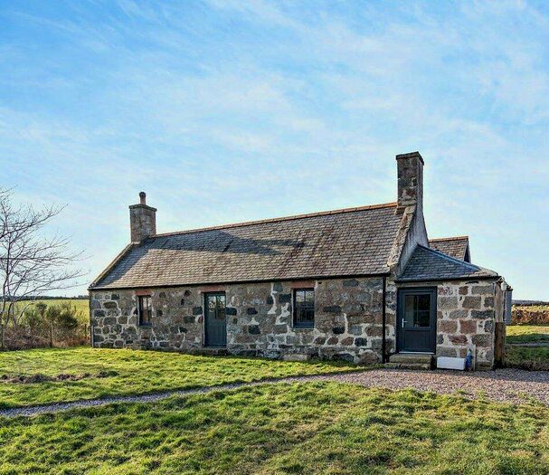 4 Bedroom Detached House For Sale In Glassel, Banchory, Kincardineshire, AB31