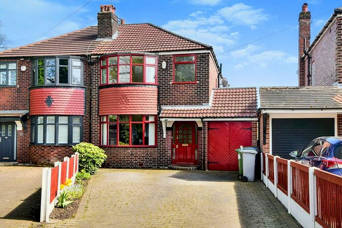 3 Bedroom Semi-Detached House To Rent In Frieston Road, Timperley, Altrincham, Greater Manchester, WA14