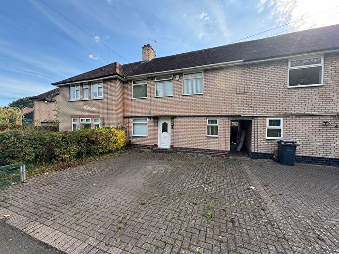 3 Bedroom Terraced House For Sale In The Hays Kents Moat, Birmingham, B26