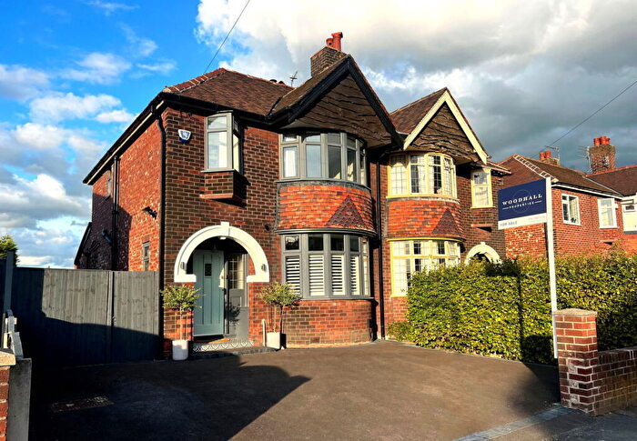 3 Bedroom Semi-Detached House For Sale In Offerton Drive, Offerton, Stockport, SK2