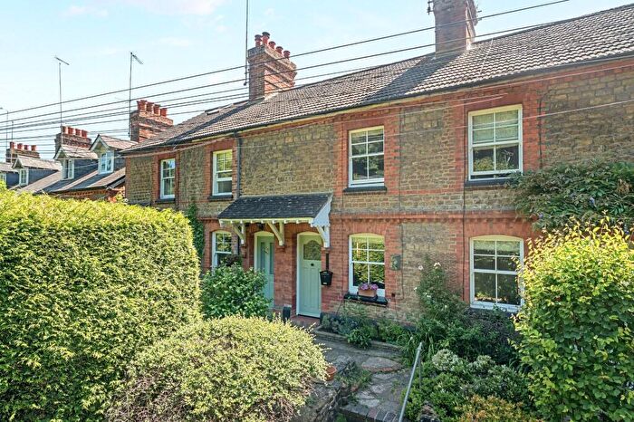 2 Bedroom Terraced House To Rent In Eashing Lane, Godalming, GU7