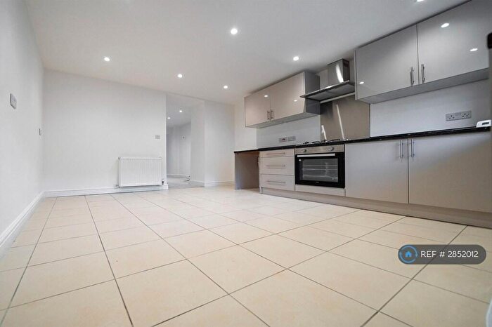 3 Bedroom Terraced House To Rent In Mottram Moor, Hyde, SK14