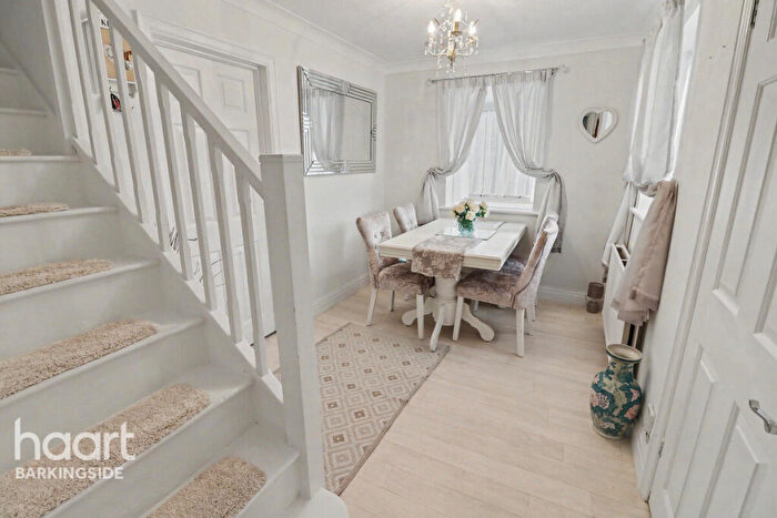 3 Bedroom Semi Detached House For Sale In Peel Place, Clayhall, IG5