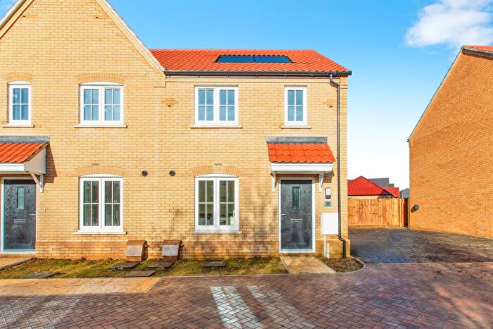 2 Bedroom Semi-Detached House For Sale In Nelson Street, West Cambourne, Cambridge, CB23