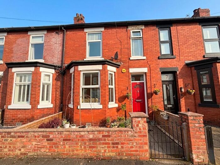 3 Bedroom Terraced House For Sale In Harcourt Road, Sale, M33