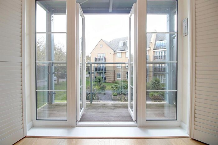 2 Bedroom Flat To Rent In Constables Way, Hertford, SG13