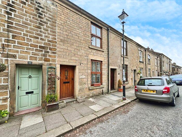 2 Bedroom Cottage To Rent In High Street, Chapeltown, Wonderful Views, Bedrooms, BL7