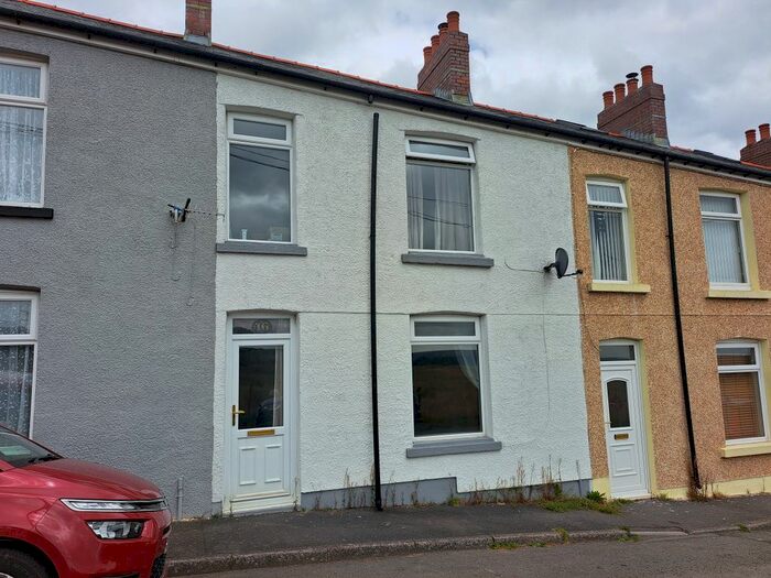 3 Bedroom Property To Rent In Salisbury Terrace, Varteg, Pontypool, NP4