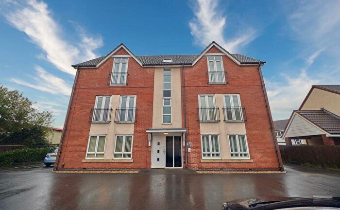 2 Bedroom Apartment For Sale In Richmond House, Richmond Gate, Hinckley, LE10