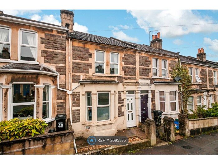 4 Bedroom Terraced House To Rent In Coronation Avenue, Bath, BA2
