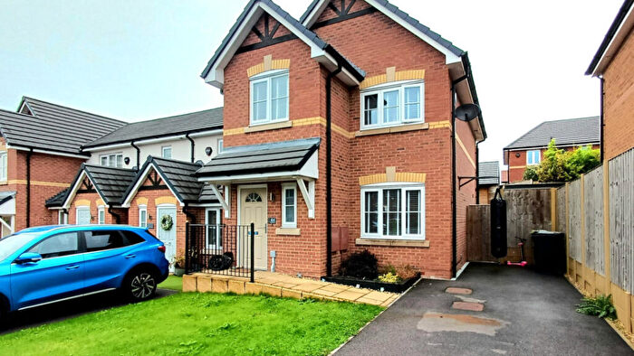 3 Bedroom End Of Terrace House For Sale In Livesley Road, Macclesfield, SK10