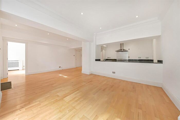 1 Bedroom Flat To Rent In Grove End Gardens, Grove End Road, London, NW8