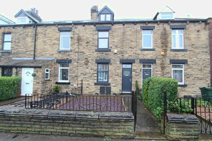 3 Bedroom Terraced House To Rent In Sheffield Road, Birdwell, S70