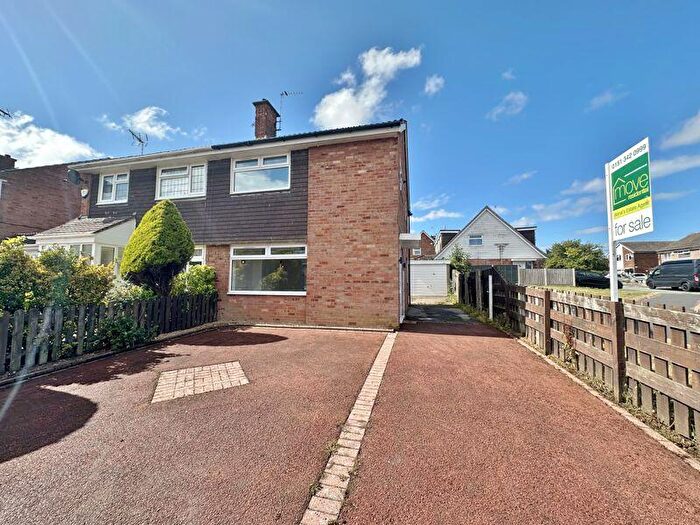3 Bedroom Semi-Detached House For Sale In Exmoor Close, Pensby, Wirral, CH61