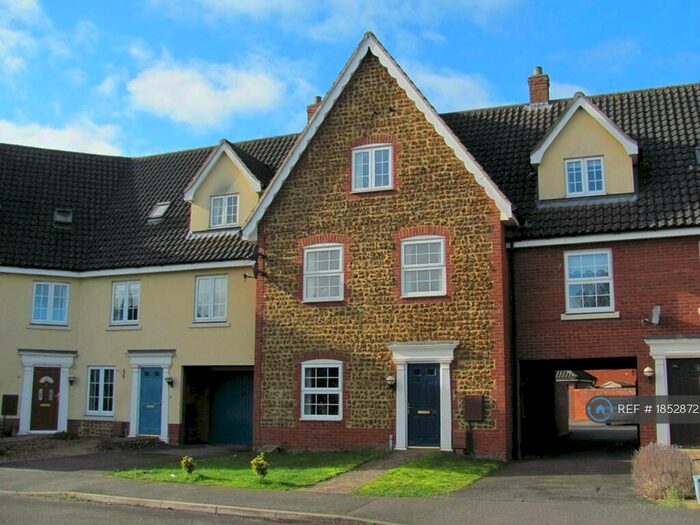 4 Bedroom Terraced House To Rent In Deas Road, South Wootton, King's Lynn, PE30