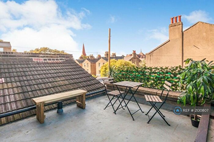 1 Bedroom Flat To Rent In East Dulwich Road, London, SE22