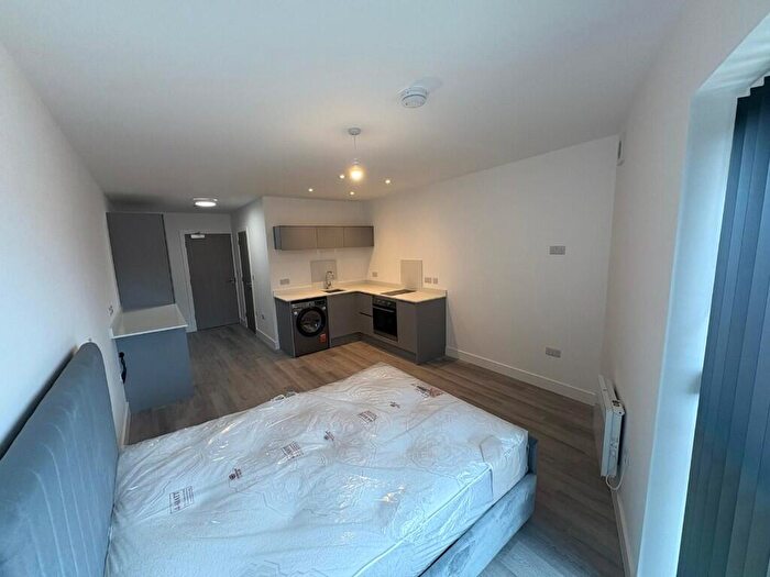 Studio To Rent In Ashbourne Road, Derby, Derbyshire, DE22