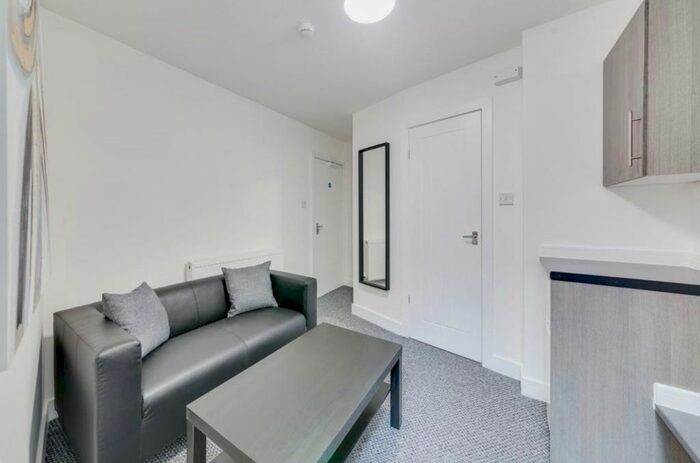 1 Bedroom Flat To Rent In Hexthorpe Road, Doncaster DN4