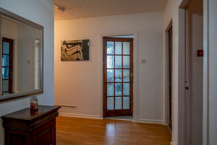 3 Bedroom Flat For Sale In St. Fitticks Road, Aberdeen, AB11