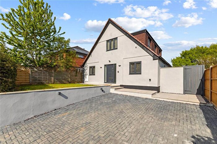 5 Bedroom Detached House To Rent In Sandy Lane, Chobham, Woking, Surrey, GU24