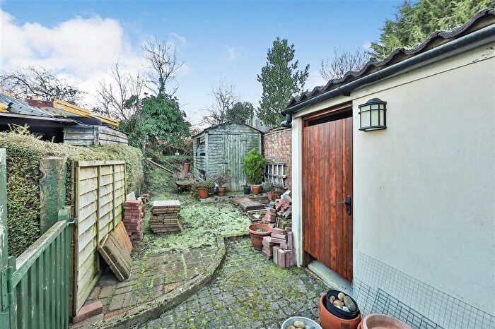 2 Bedroom Character Property For Sale In Station Road, Yaxham, Dereham, NR19