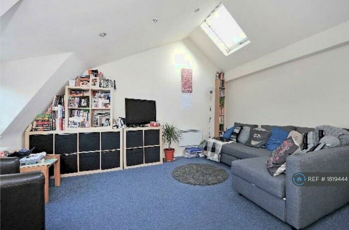 1 Bedroom Flat To Rent In Park Place, Bristol, BS8