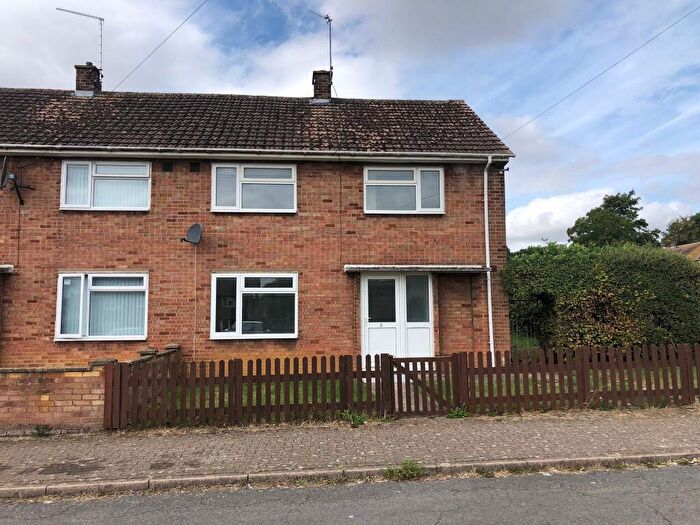 4 Bedroom House To Rent In Reynolds Road, Corby, NN18