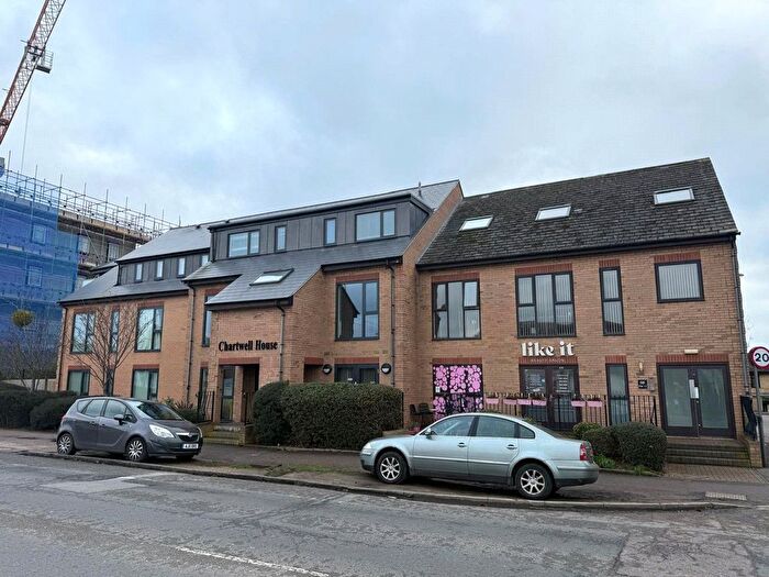 Studio To Rent In Newmarket Road, Cambridge, Cambridgeshire, CB5