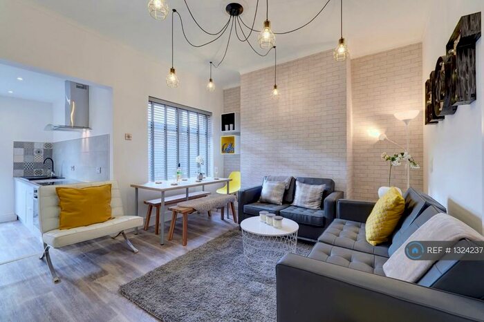 5 Bedroom Terraced House To Rent In Sandy Lane, Manchester, M21