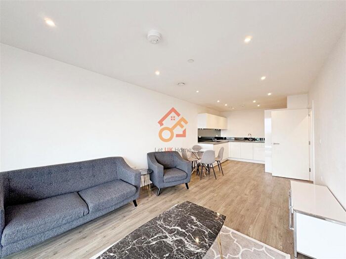 2 Bedroom Flat To Rent In Epsom House, Fairfield Avenue, Staines-Upon-Thames, Surrey, TW18