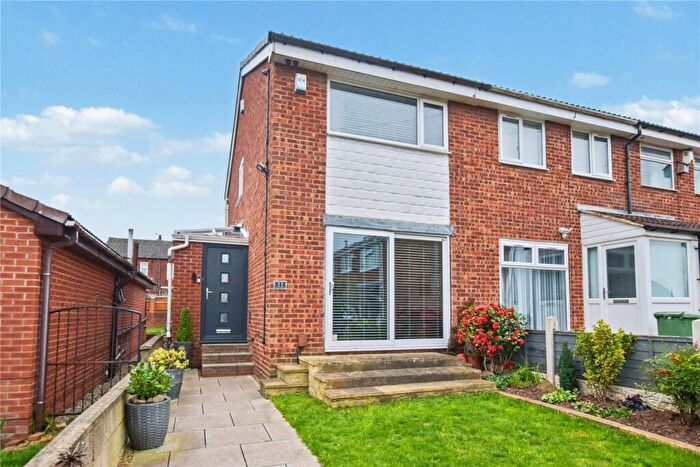 2 Bedroom End Of Terrace House For Sale In Hardrow Green, Leeds, West Yorkshire, LS12