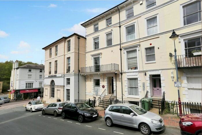 1 Bedroom Flat To Rent In Mount Sion, Tunbridge Wells, TN1