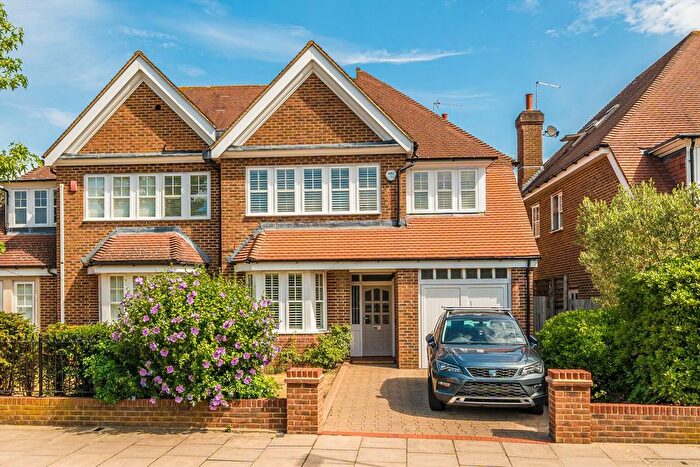 6 Bedroom Property To Rent In Wellesley Road, Strawberry Hill, TW2