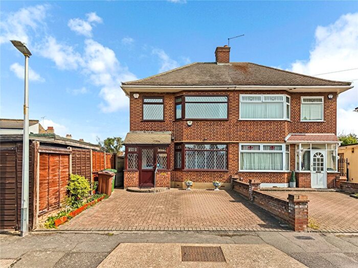 3 Bedroom Semi-Detached House For Sale In Willow Road, Chadwell Heath, RM6