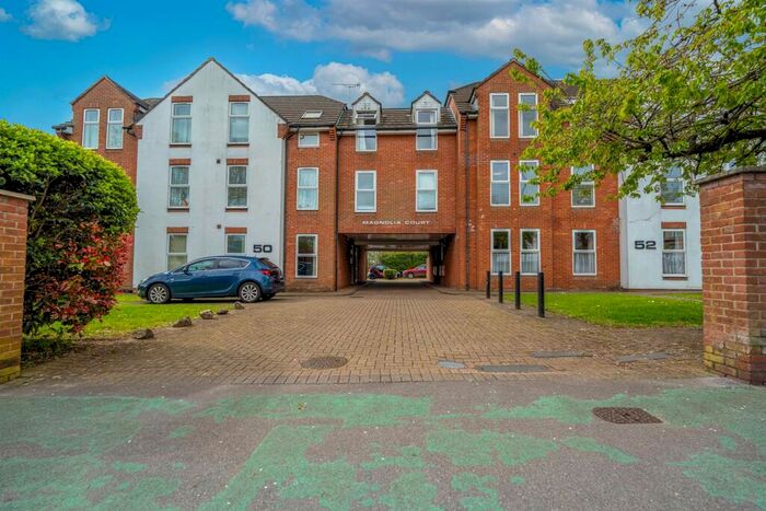 2 Bedroom Apartment To Rent In Barrack Road, Christchurch, BH23