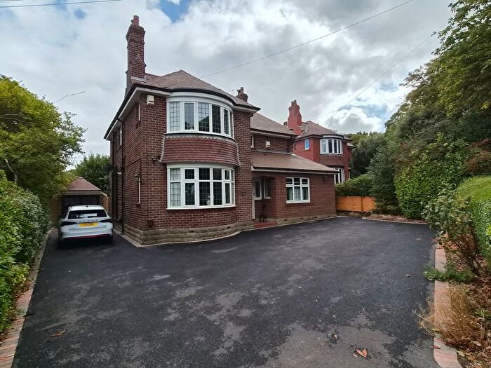 3 Bedroom Detached House For Sale In Stepney Road, Scarborough, YO12