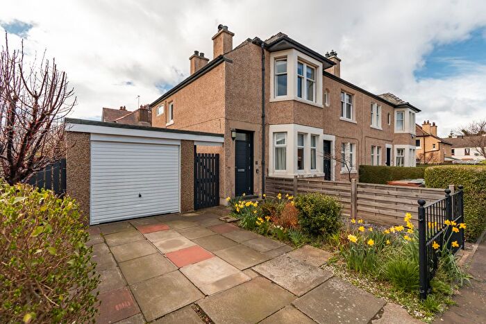 2 Bedroom Flat For Sale In Glendevon Terrace, Edinburgh, EH12