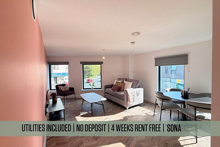 2 Bedroom Apartment To Rent In Sona House, Manchester, M12