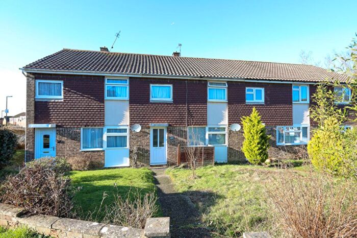 3 Bedroom Terraced House For Sale In Cissbury Road, Burgess Hill, RH15