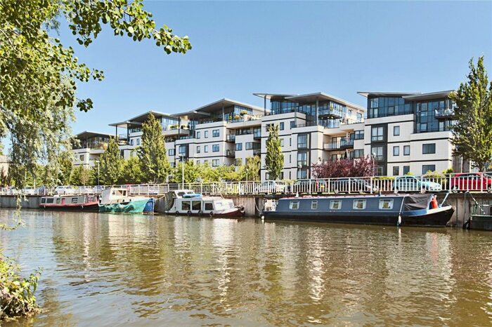 2 Bedroom Flat To Rent In Riverside Place, Cambridge, CB5