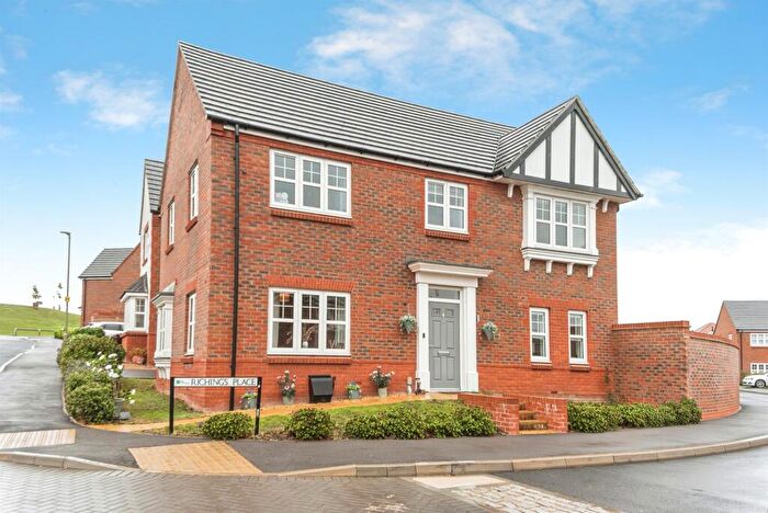 4 Bedroom Detached House For Sale In Richings Place, Faringdon, SN7