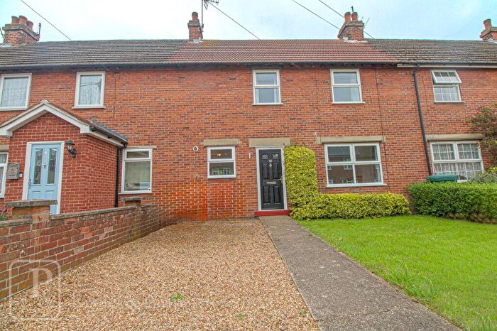 2 Bedroom Terraced House To Rent In Defoe Crescent, Colchester, Essex, CO4