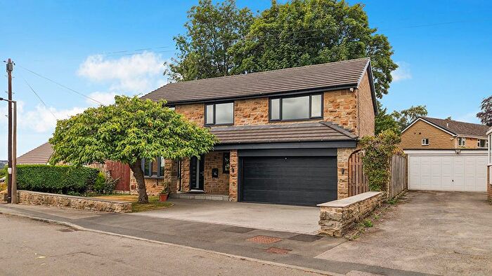 4 Bedroom Detached House For Sale In Beaumont Road, Darton, Barnsley, S75