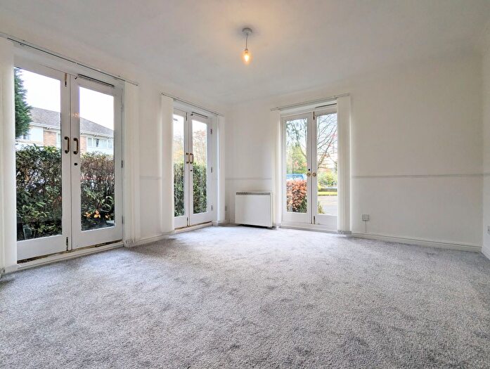 2 Bedroom Flat To Rent In Hawkesbury Mews, Darlington, DL3