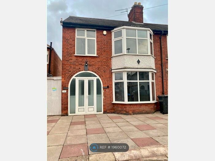 3 Bedroom Semi-Detached House To Rent In Kitchener Road, Leicester, LE5