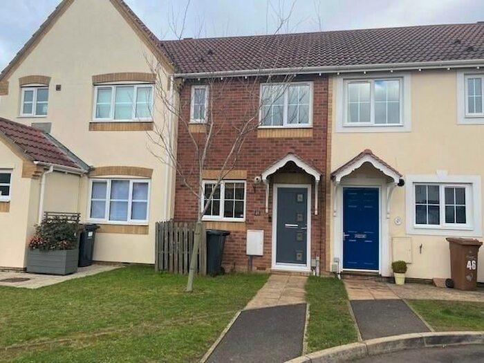 2 Bedroom Property To Rent In Celtic Drive, Andover SP10