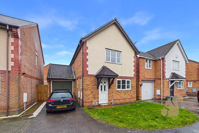 3 Bedroom Detached House For Sale In Thracian Close, Colchester, CO2