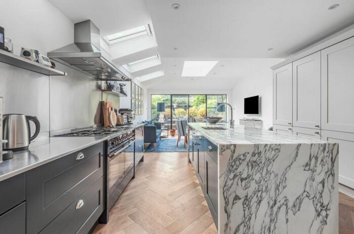 4 Bedroom Terraced House To Rent In Thornton Hill, London, SW19